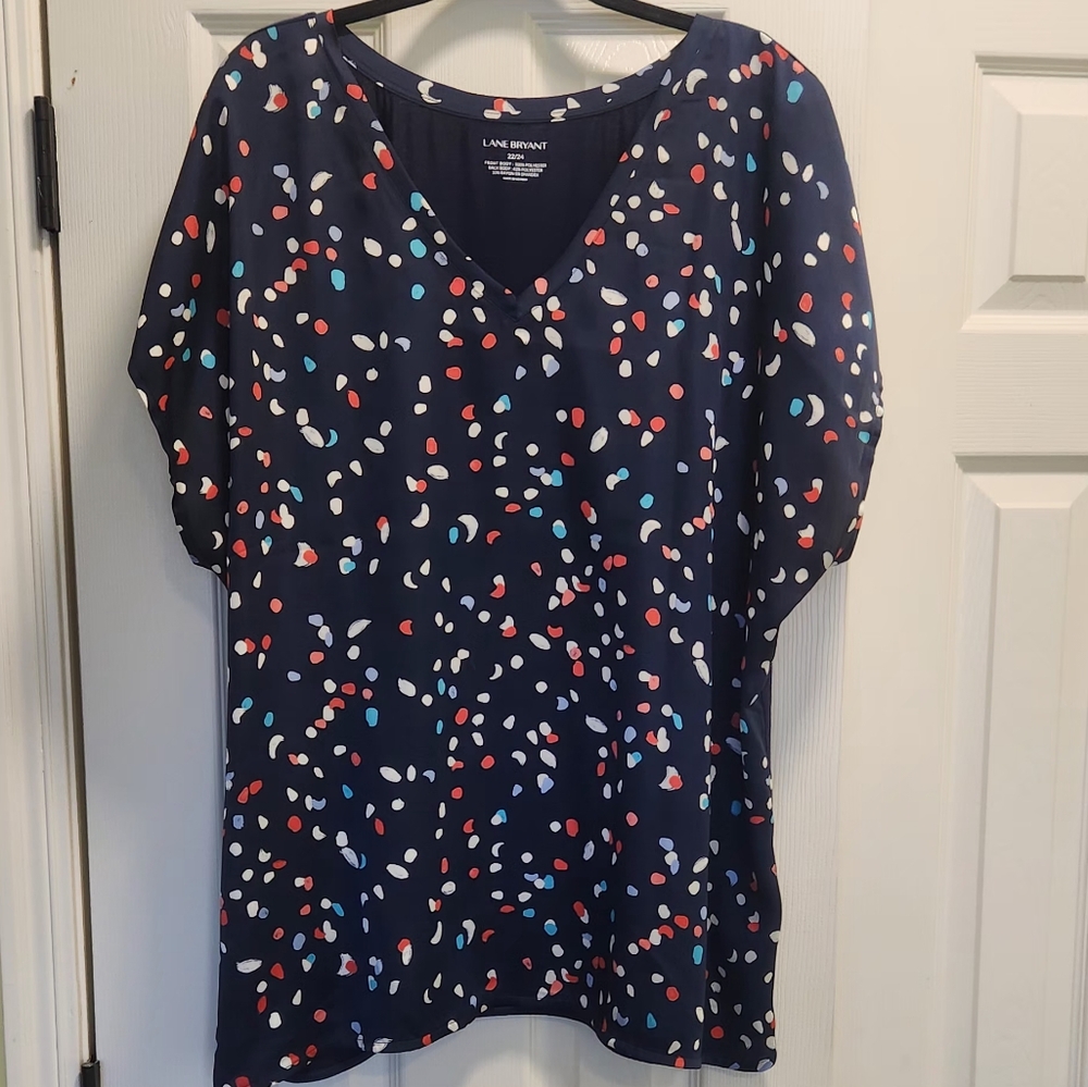 Plus size short sleeve shirt